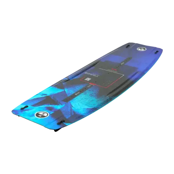 ⁦North Trace 2025 – בורד TwinTip מקצועי ל-Lightwind / Freeride⁩ – תמונה ⁦3⁩